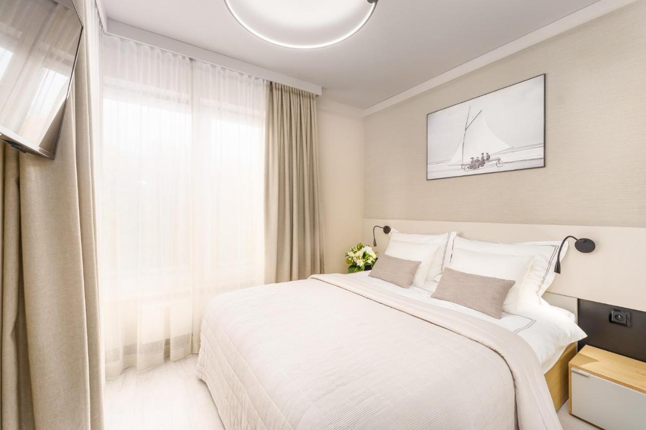 Apartamenty Fenomen - Premium Park & Sea, Nadmorskie Tarasy Free Parking, Swimming Pool, Sauna And Other! 科沃布热格 外观 照片